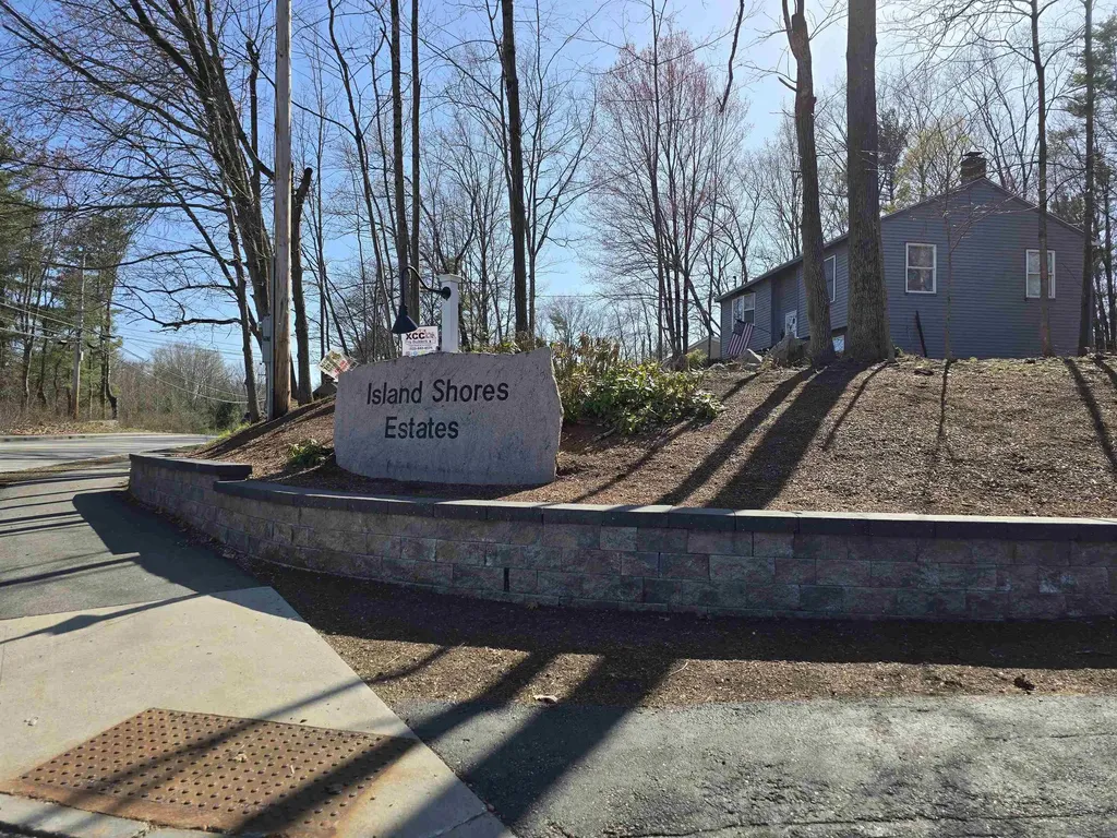 50 Modena Drive Concord NH 03303