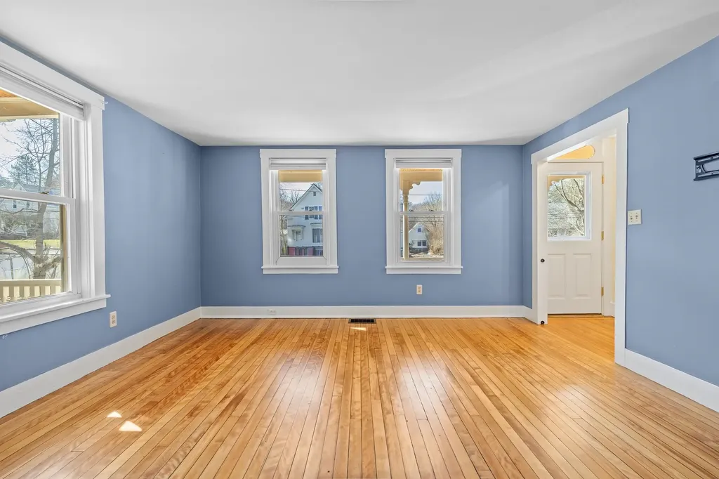 13 Pleasant Street Lebanon NH 03784