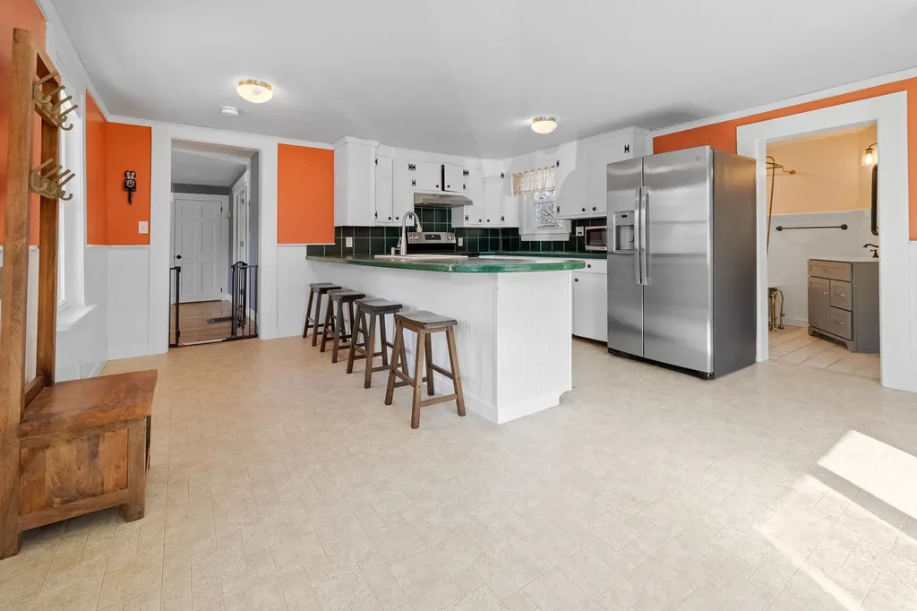 13 Pleasant Street Lebanon NH 03784