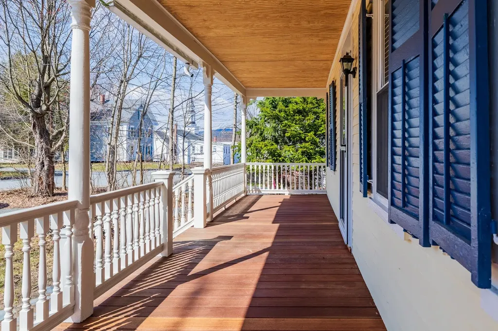 13 Pleasant Street Lebanon NH 03784