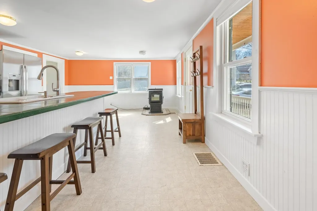 13 Pleasant Street Lebanon NH 03784