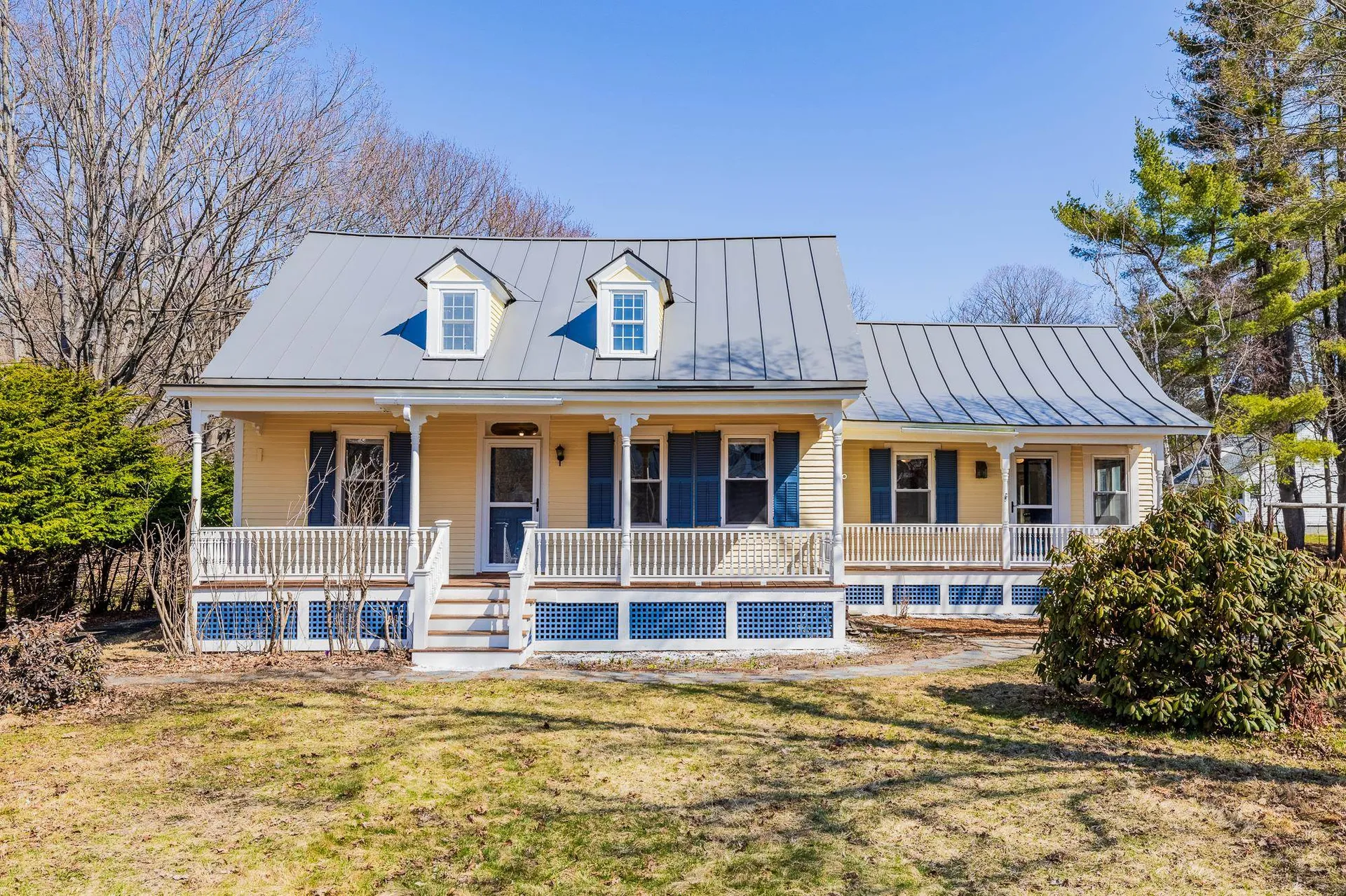 13 Pleasant Street Lebanon NH 03784