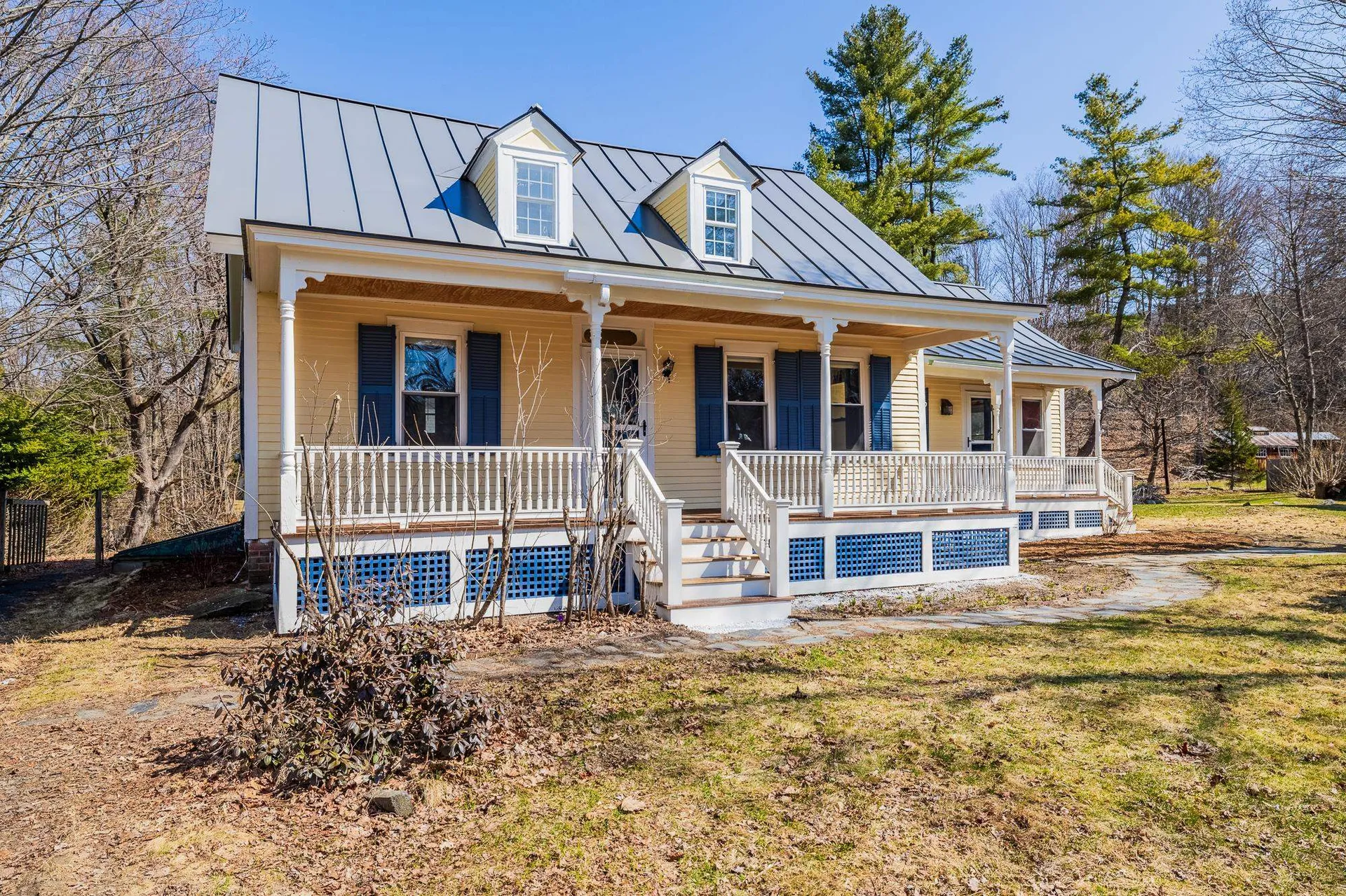 13 Pleasant Street Lebanon NH 03784