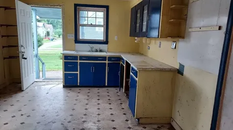 6 Avenue B Rutland City VT 05701