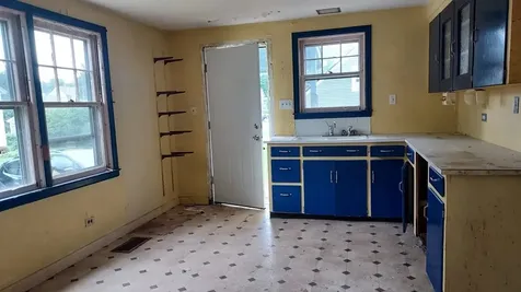 6 Avenue B Rutland City VT 05701