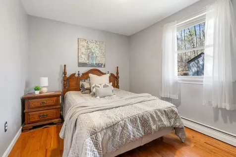 51 John Street Raymond NH 03077