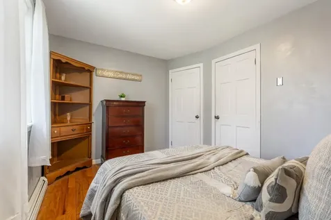 51 John Street Raymond NH 03077