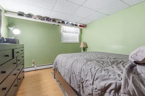 51 John Street Raymond NH 03077