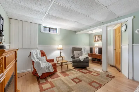 51 John Street Raymond NH 03077