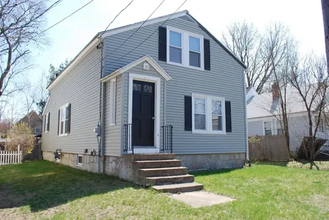 125 Orchard Avenue Manchester NH 03109