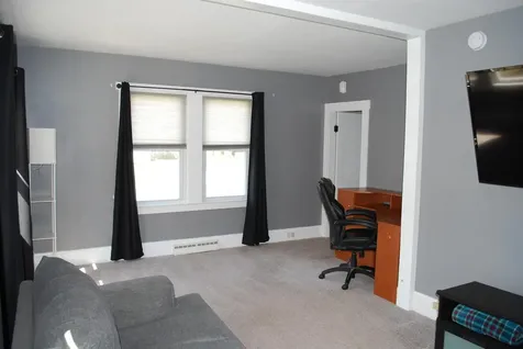 125 Orchard Avenue Manchester NH 03109