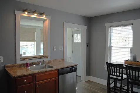 125 Orchard Avenue Manchester NH 03109