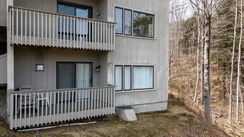 87 Snowside Drive Fayston VT 05673