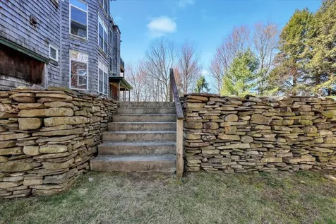 39 Claire Pointe Road Burlington VT 05408