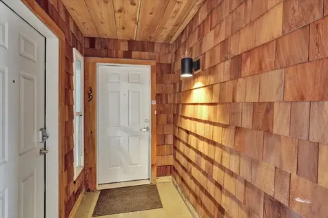 39 Claire Pointe Road Burlington VT 05408