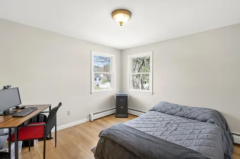 7 Den Avenue Merrimack NH 03054