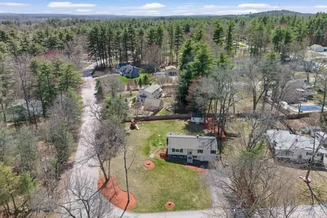 7 Den Avenue Merrimack NH 03054