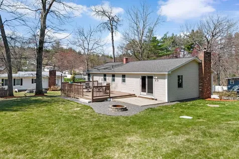 7 Den Avenue Merrimack NH 03054