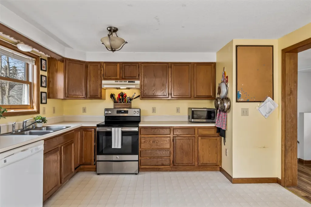 4 Bowles Lane St. Albans City VT 05478