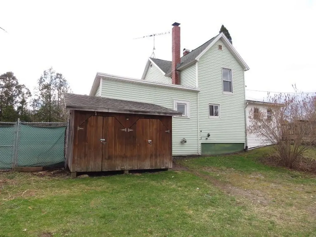 72 Nason Terrace Troy VT 05859