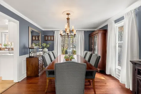 5 Wellesley Drive Bedford NH 03110