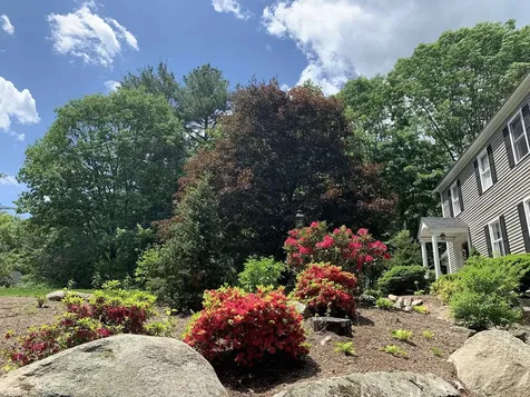 5 Wellesley Drive Bedford NH 03110