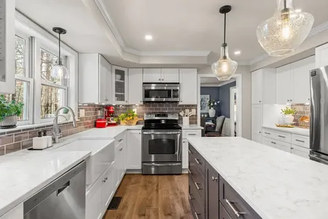 5 Wellesley Drive Bedford NH 03110