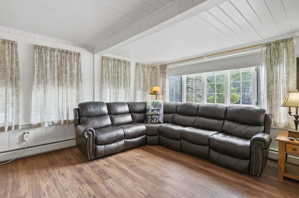 20 Ledge Road Kingston NH 03848