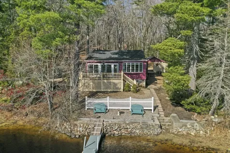 20 Ledge Road Kingston NH 03848