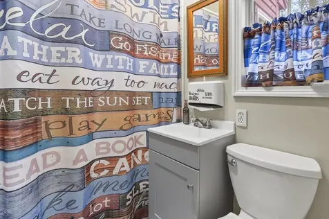 20 Ledge Road Kingston NH 03848