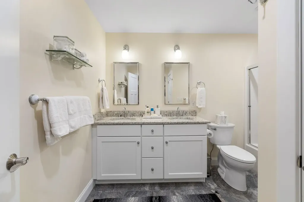13 Green Road Newmarket NH 03857