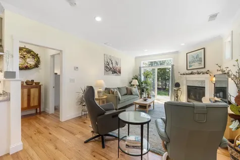 13 Green Road Newmarket NH 03857