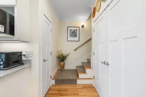 13 Green Road Newmarket NH 03857