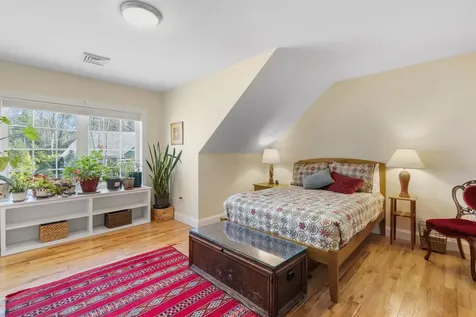 13 Green Road Newmarket NH 03857