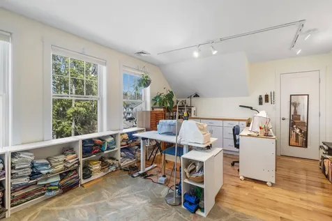 13 Green Road Newmarket NH 03857