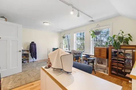 13 Green Road Newmarket NH 03857