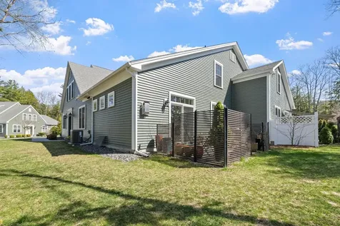 13 Green Road Newmarket NH 03857