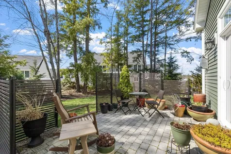 13 Green Road Newmarket NH 03857