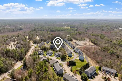 13 Green Road Newmarket NH 03857