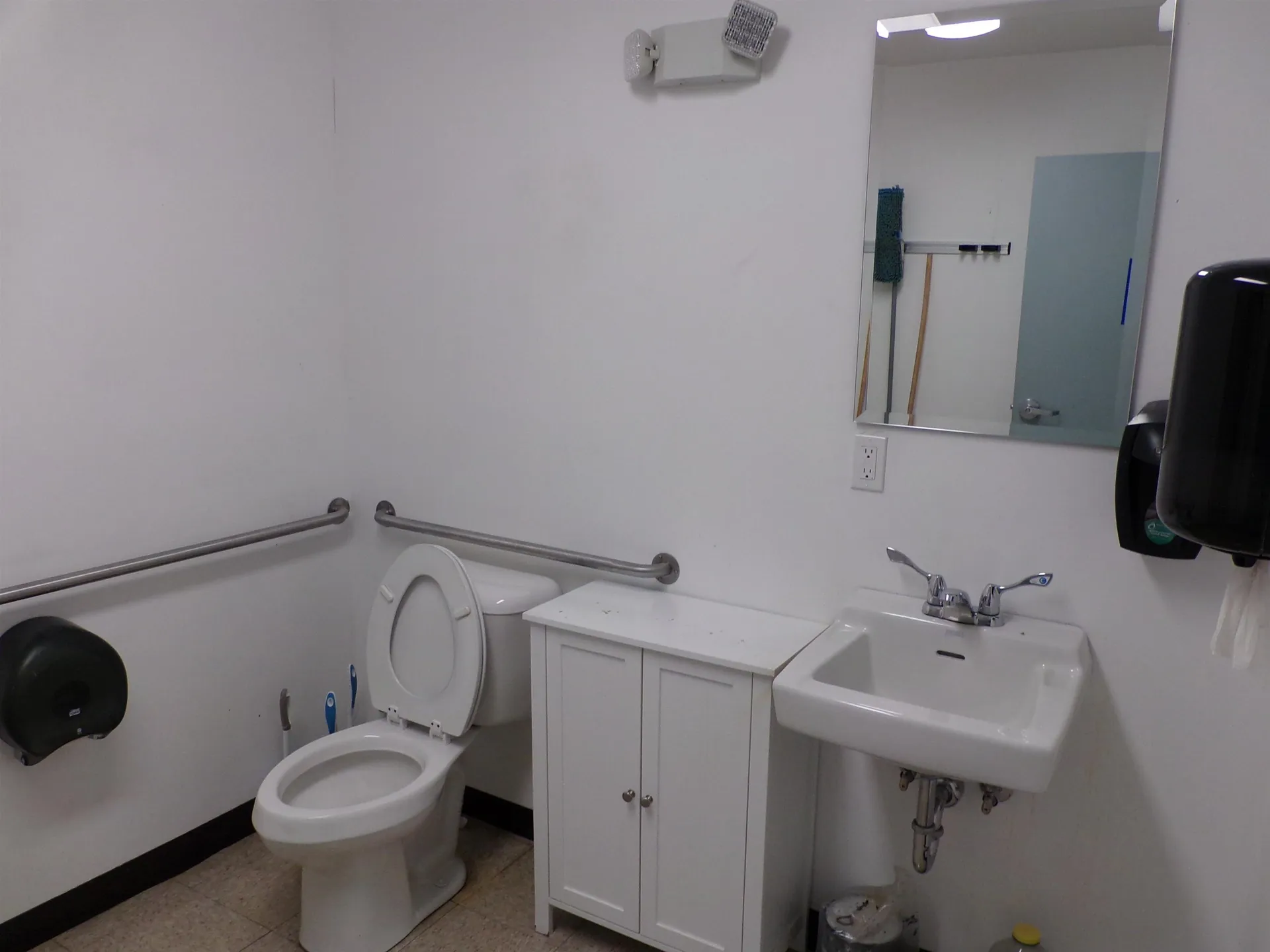 171 Daniel Webster Highway Belmont NH 03220