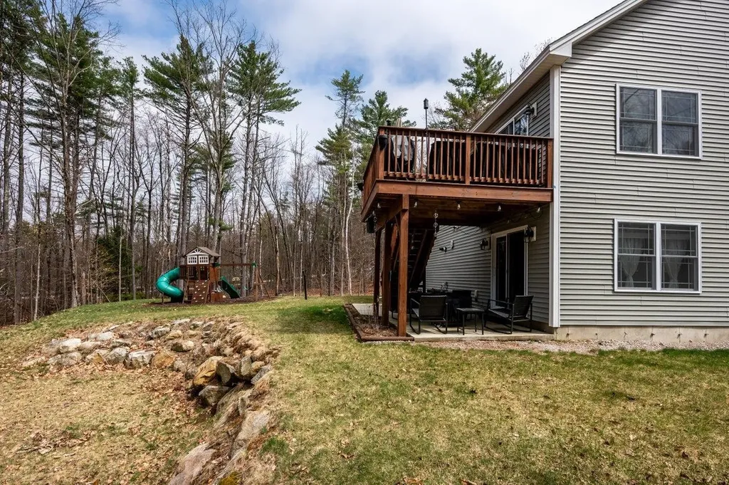 30 Longview Drive Henniker NH 03242