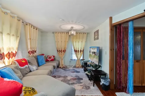 2 Wrisley Street Essex Junction VT 05452
