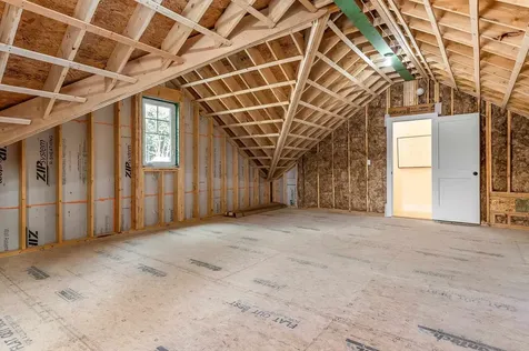 37 Cascade Circle Kennebunk ME 04043