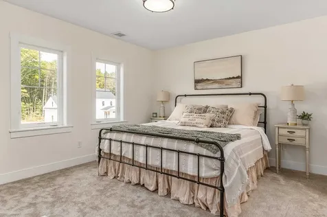 37 Cascade Circle Kennebunk ME 04043