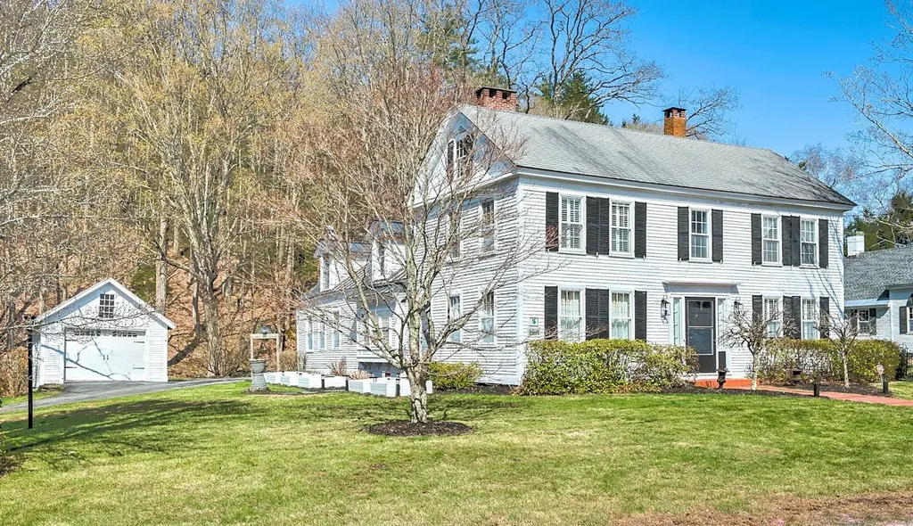 16 Old Cheshire Turnpike Walpole NH 03608