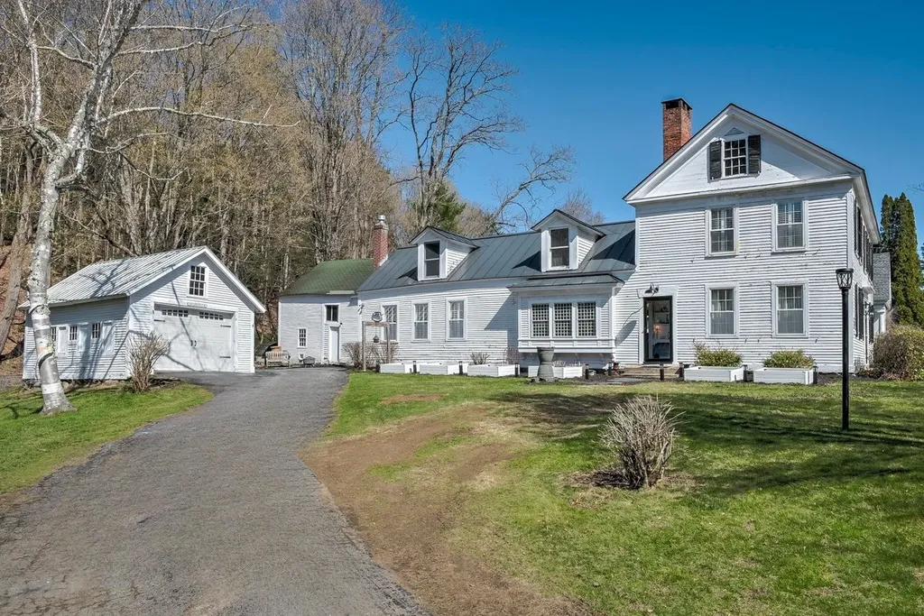 16 Old Cheshire Turnpike Walpole NH 03608