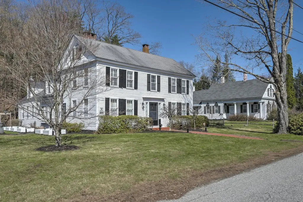 16 Old Cheshire Turnpike Walpole NH 03608