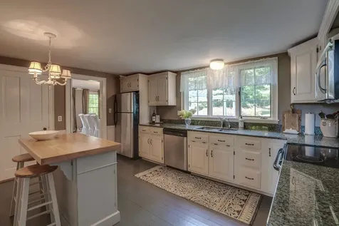 85 Old Revolutionary Road Temple NH 03084