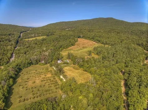 85 Old Revolutionary Road Temple NH 03084