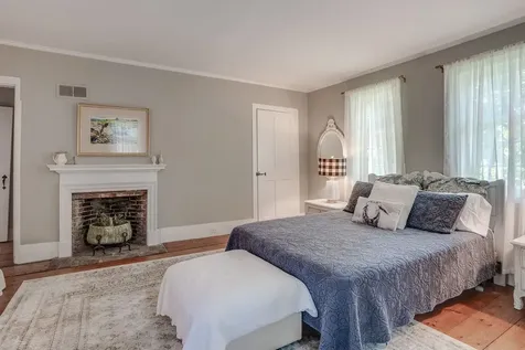 85 Old Revolutionary Road Temple NH 03084